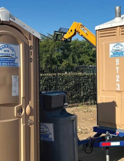 porta potties in construction site in visalia ca